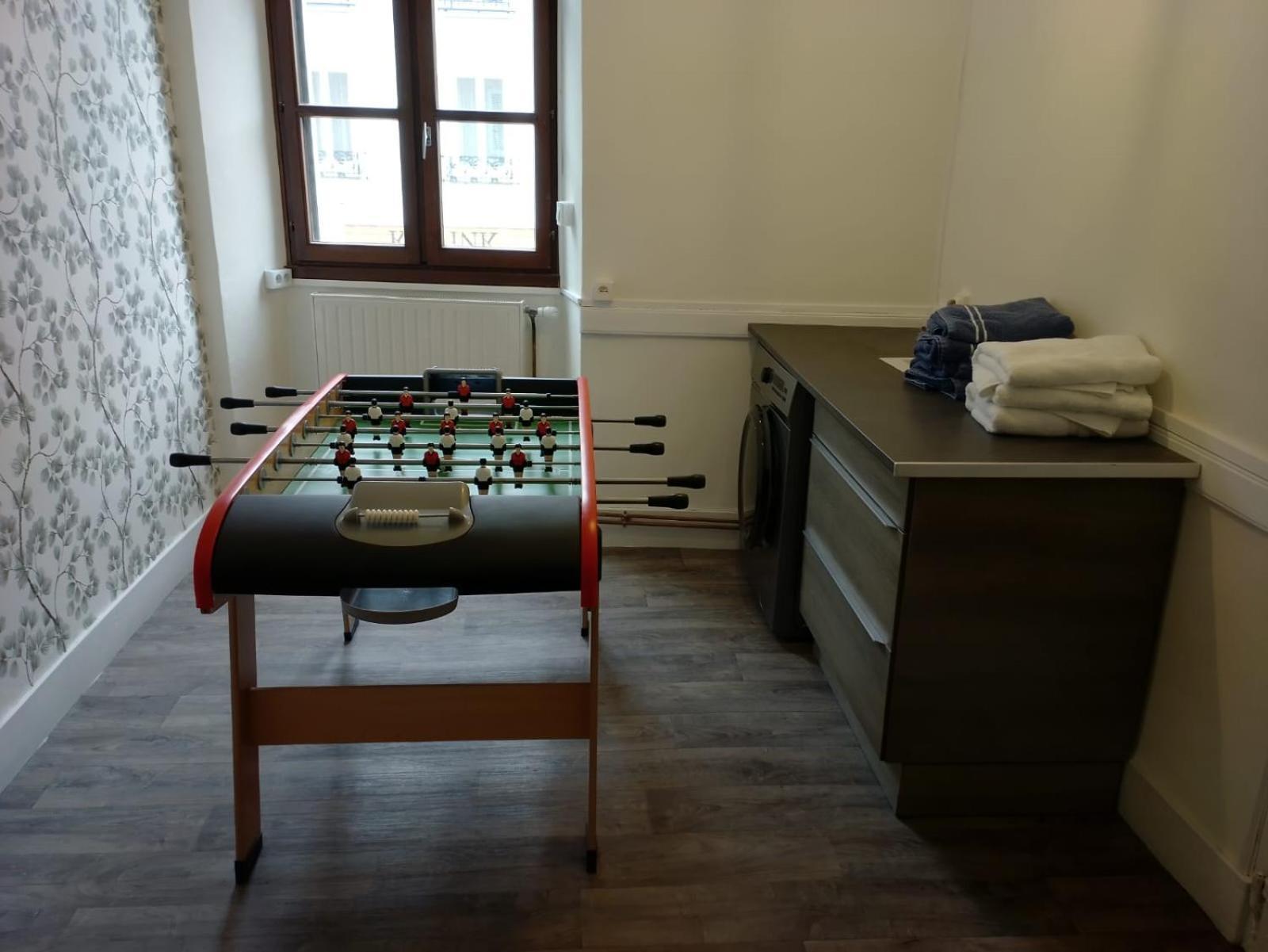 Grand Appartement Centre-Ville Клерво-ле-Лак Номер фото